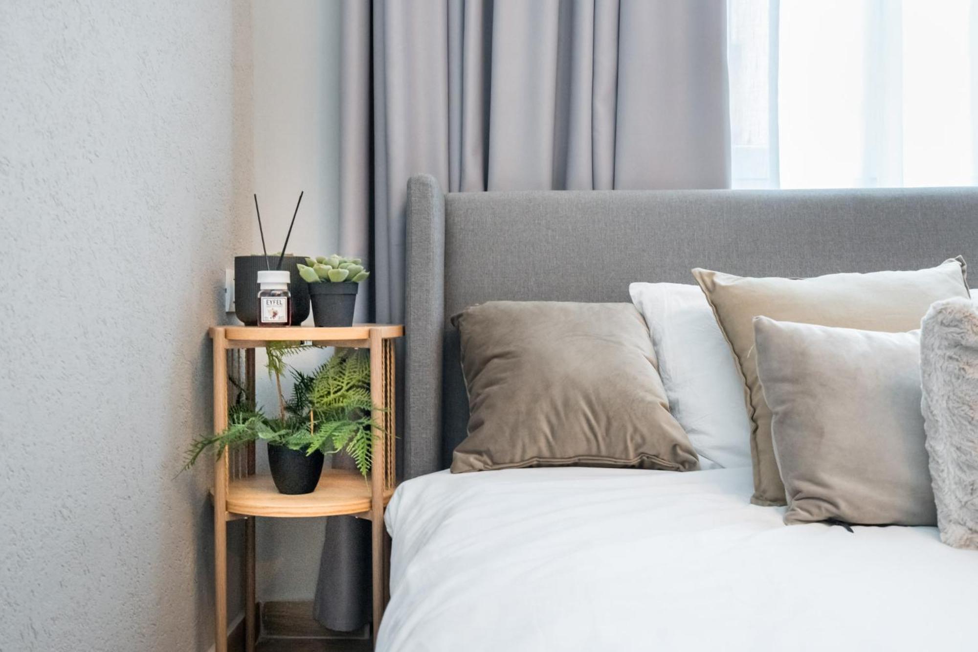 Old Town - Victoriei 25 - Urbannest Bucharest Apartment Ngoại thất bức ảnh
